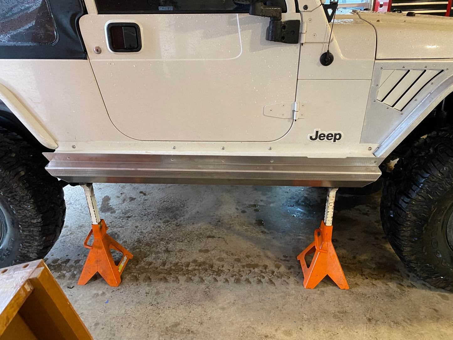 04-06 LJ Stage 2 Aluminum Rock Sliders