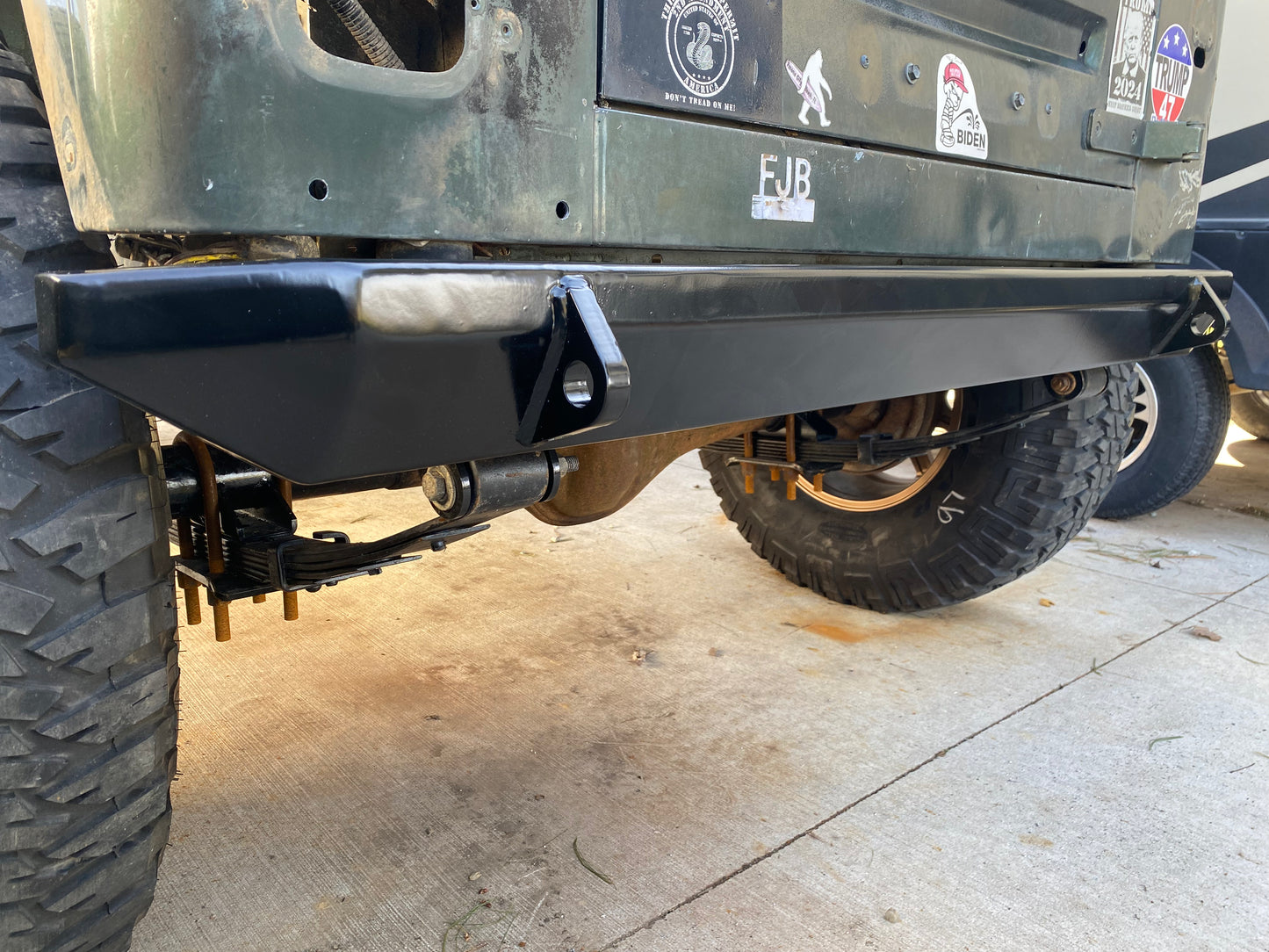 87-06 YJ TJ LJ Stage 1 Rear Rock Bumper