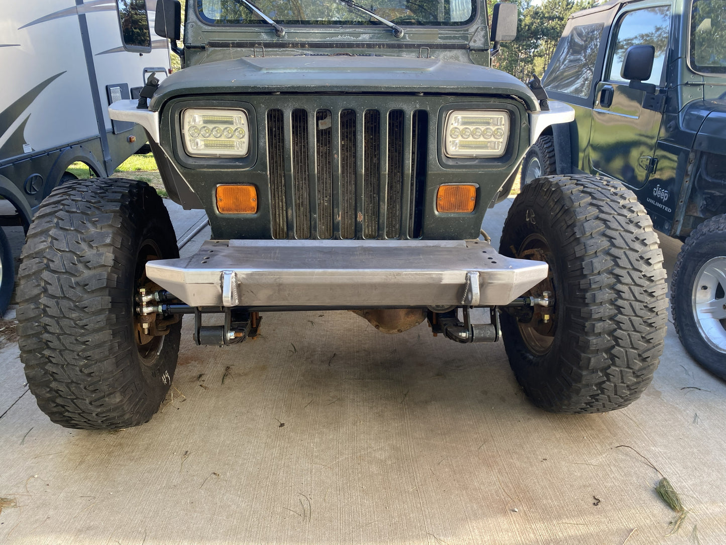87-06 YJ TJ LJ Stage 2 Steel Mid-Width Front Bumper